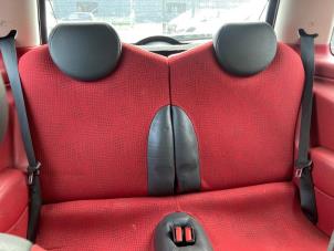 Gebruikte Veiligheidsgordel Insteek rechts-achter BMW Mini One/Cooper (R50) 1.6 16V Cooper Prijs € 21,00 Margeregeling aangeboden door Boekholt autodemontage B.V