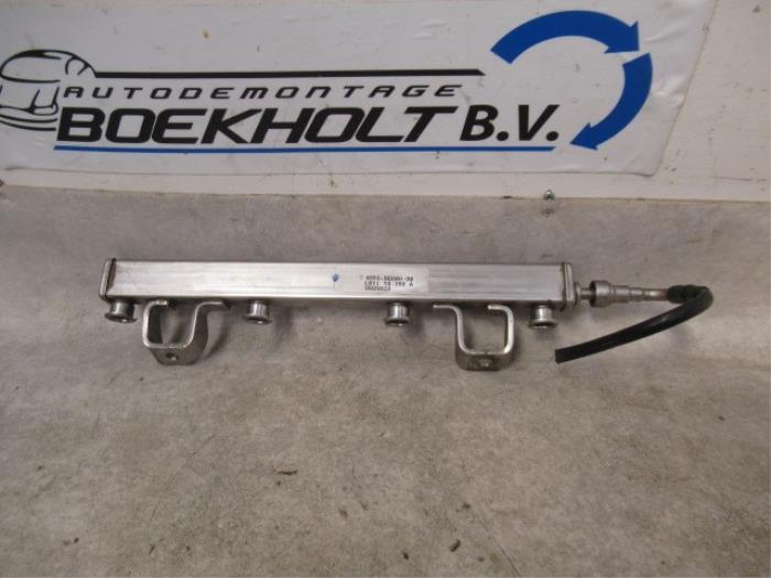 Gebruikte Common rail (Injectie) Ford S-Max (GBW) 2.0 16V Prijs € 25,00 Margeregeling aangeboden door Boekholt autodemontage B.V