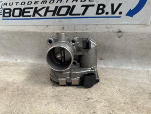 Gebruikte Gasklephuis Fiat Punto II (188) 1.4 16V Prijs € 29,00 Margeregeling aangeboden door Boekholt autodemontage B.V