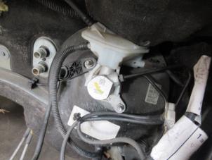 Gebruikte Rembooster Peugeot 308 (4A/C) 1.6 VTI 16V Prijs € 49,00 Margeregeling aangeboden door Boekholt autodemontage B.V