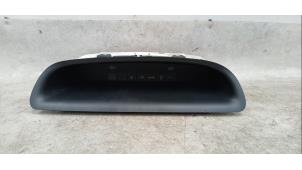 Gebruikte Display Interieur Hyundai Matrix 1.6 16V Prijs € 35,00 Margeregeling aangeboden door Boekholt autodemontage B.V