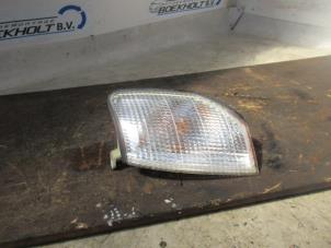 Gebruikte Richtingaanwijzer links Daihatsu Gran Move 1.6 16V Prijs € 24,00 Margeregeling aangeboden door Boekholt autodemontage B.V