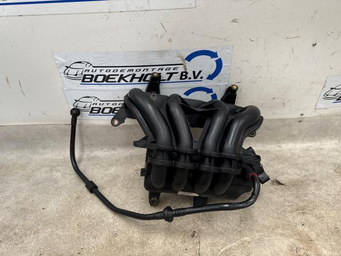 Gebruikte Spruitstuk Inlaat Ford Ka I 1.3i Prijs € 49,00 Margeregeling aangeboden door Boekholt autodemontage B.V