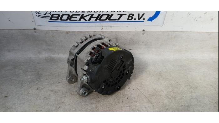 Dynamo van een Kia Rio III (UB) 1.1 CRDi VGT 12V 2012