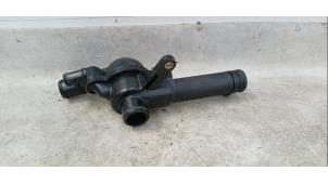 Gebruikte Thermostaathuis MG ZT 2.5 V6 190 Prijs € 25,00 Margeregeling aangeboden door Boekholt autodemontage B.V