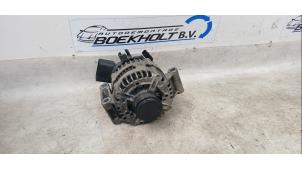 Gebruikte Dynamo Ford Galaxy (WA6) 2.0 16V Prijs € 49,00 Margeregeling aangeboden door Boekholt autodemontage B.V