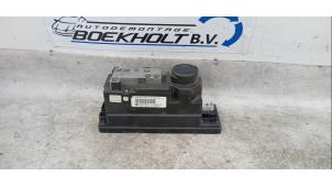 Gebruikte Deurvergrendeling Vacuumpomp Elektrisch Mercedes E (W210) 3.0 E-300D Turbo 24V Prijs € 49,00 Margeregeling aangeboden door Boekholt autodemontage B.V