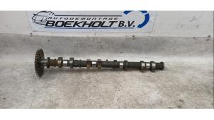 Gebruikte Nokkenas Ford S-Max (GBW) 2.0 16V Prijs € 125,00 Margeregeling aangeboden door Boekholt autodemontage B.V