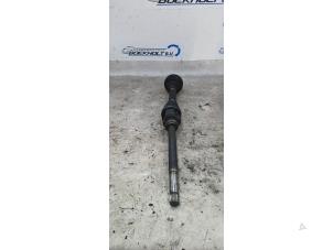 Gebruikte Cardanas rechts-voor (VWA) Peugeot Partner 1.6 HDI 75 Prijs € 45,00 Margeregeling aangeboden door Boekholt autodemontage B.V