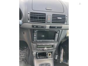 Gebruikte Climatronic Paneel Toyota Avensis Wagon (T25/B1E) 2.2 D-4D 16V D-CAT Prijs € 66,00 Margeregeling aangeboden door Boekholt autodemontage B.V
