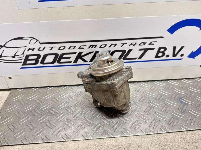 Gebruikte Uitlaat gasklep (EGR) Peugeot Boxer (U9) 3.0 HDi 160 Euro 4 Prijs € 78,65 Inclusief btw aangeboden door Boekholt autodemontage B.V