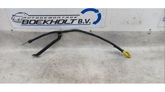 Gebruikte Olie Peilstok Ford Mondeo IV Wagon 2.3 16V Prijs € 35,00 Margeregeling aangeboden door Boekholt autodemontage B.V