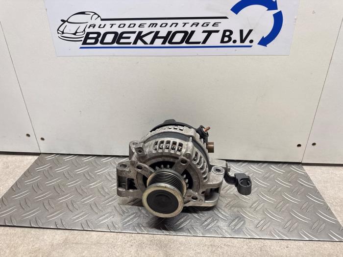 Gebruikte Alternator Toyota Avensis Wagon (T25/B1E) 2.2 D-4D 16V D-CAT Prijs € 59,29 Inclusief btw aangeboden door Boekholt autodemontage B.V