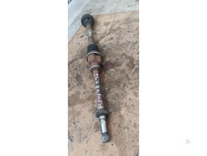 Gebruikte Aandrijfas rechts-voor Citroen C4 Berline (LC) 1.6 16V Prijs € 36,00 Margeregeling aangeboden door Boekholt autodemontage B.V