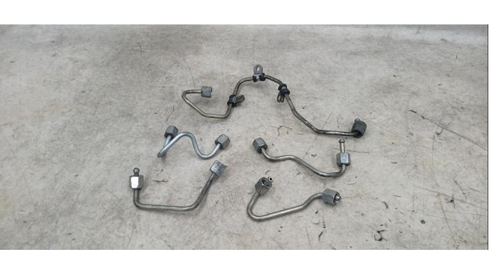 Gebruikte Dieselleiding Set Seat Leon (1P1) 2.0 TDI 16V FR Prijs € 45,00 Margeregeling aangeboden door Boekholt autodemontage B.V