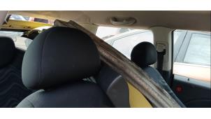 Gebruikte Hoofdsteun BMW Mini One/Cooper (R50) 1.6 16V One Prijs € 24,00 Margeregeling aangeboden door Boekholt autodemontage B.V