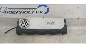 Gebruikte Afdekplaat motor Volkswagen Passat Variant (3C5) 2.0 FSI 16V Prijs € 35,00 Margeregeling aangeboden door Boekholt autodemontage B.V