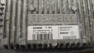 Gebruikte Computer Motormanagement Renault Kangoo (KC) 1.6 16V Prijs € 123,00 Margeregeling aangeboden door Boekholt autodemontage B.V