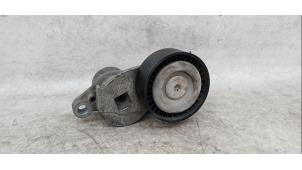 Gebruikte Spanrol Multiriem Ford Fiesta 7 1.0 EcoBoost 12V 100 Prijs € 22,00 Margeregeling aangeboden door Boekholt autodemontage B.V