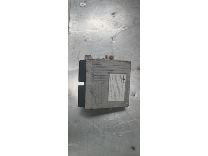 Gebruikte Module LPG Dacia Logan MCV I (KS) 1.6 16V Prijs € 108,90 Inclusief btw aangeboden door Boekholt autodemontage B.V