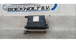 Gebruikte Warmtewisselaar BMW 3 serie (E46/4) 320d 16V Prijs € 49,00 Margeregeling aangeboden door Boekholt autodemontage B.V