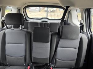 Gebruikte Stoel achter Mazda 5 (CR19) 1.8i 16V Prijs € 99,00 Margeregeling aangeboden door Boekholt autodemontage B.V