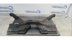 Gebruikte Subframe Fiat Grande Punto (199) 1.2 Prijs € 60,00 Margeregeling aangeboden door Boekholt autodemontage B.V