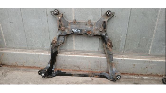Gebruikte Subframe Ford S-Max (GBW) 2.0 16V Prijs € 95,00 Margeregeling aangeboden door Boekholt autodemontage B.V