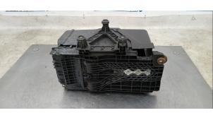 Gebruikte Accubak Ford S-Max (GBW) 2.0 16V Prijs € 30,00 Margeregeling aangeboden door Boekholt autodemontage B.V