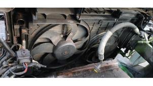 Gebruikte Fan Radiateur Volkswagen Golf V (1K1) 1.6 FSI 16V Prijs € 39,00 Margeregeling aangeboden door Boekholt autodemontage B.V