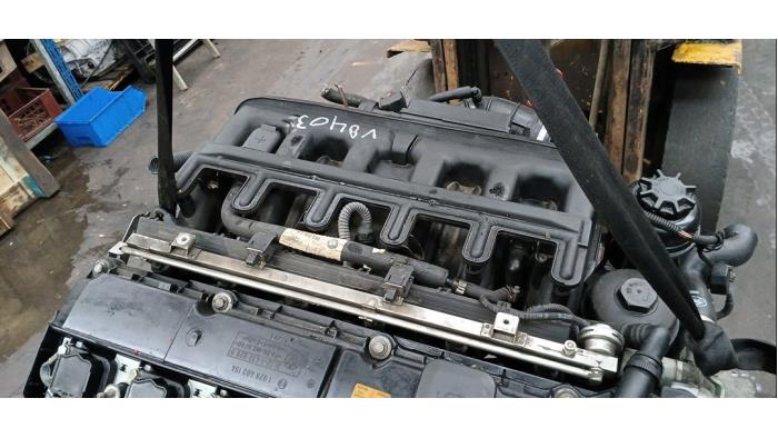 Gebruikte Verstuiver brug BMW 5 serie Touring (E39) 520i 24V Prijs € 22,00 Margeregeling aangeboden door Boekholt autodemontage B.V