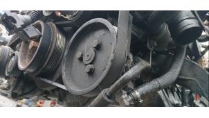 Pomp Servo van een BMW 5 serie Touring (E39) 520i 24V 1999