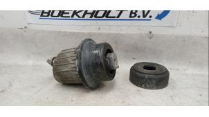 Gebruikte Motorrubber Lexus IS (E2) 250 2.5 V6 24V Prijs € 45,00 Margeregeling aangeboden door Boekholt autodemontage B.V
