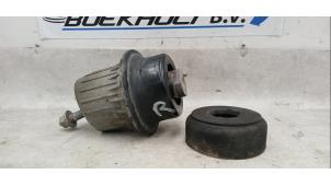 Gebruikte Motorrubber Lexus IS (E2) 250 2.5 V6 24V Prijs € 45,00 Margeregeling aangeboden door Boekholt autodemontage B.V
