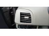 Luchtrooster Dashboard van een Nissan Micra (K12), 2003 / 2010 1.2 16V, Hatchback, Benzine, 1.240cc, 59kW (80pk), FWD, CR12DE, 2003-01 / 2010-06, K12BB02; K12FF02; K12FF03 2007