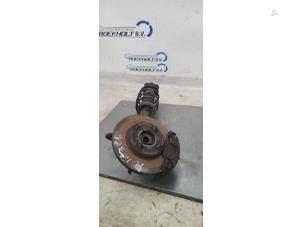 Gebruikte Wielnaaf voor Ford Fiesta 5 (JD/JH) 1.3 Prijs € 45,00 Margeregeling aangeboden door Boekholt autodemontage B.V