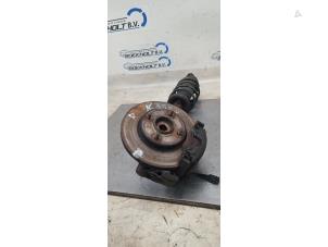 Gebruikte Wielnaaf voor Ford Fiesta 5 (JD/JH) 1.6 16V Prijs € 45,00 Margeregeling aangeboden door Boekholt autodemontage B.V