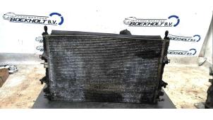 Gebruikte Radiateur Renault Espace (JK) 3.5 V6 24V Phase I Prijs € 36,00 Margeregeling aangeboden door Boekholt autodemontage B.V