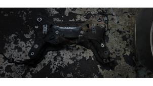 Gebruikte Subframe Renault Espace (JK) 3.5 V6 24V Phase I Prijs € 90,00 Margeregeling aangeboden door Boekholt autodemontage B.V