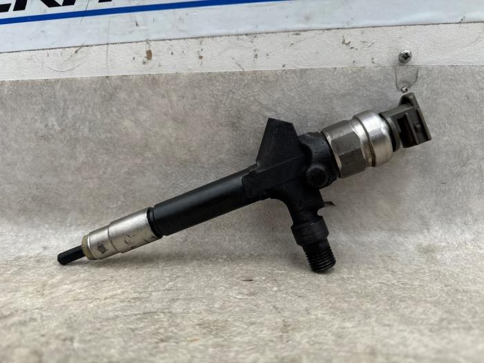 Verstuiver (diesel) van een Mazda 6 SportBreak (GH19/GHA9) 2.0 CiDT 16V 2008