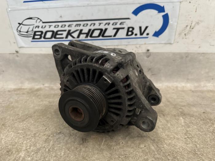 Gebruikte Dynamo Hyundai H-300 2.5 CRDi Prijs € 54,45 Inclusief btw aangeboden door Boekholt autodemontage B.V