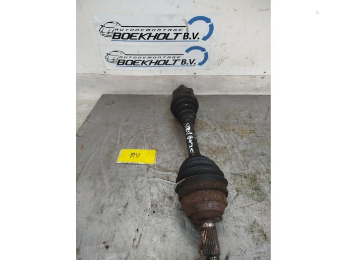 Gebruikte Steekas rechts-voor Landrover Freelander Hard Top 1.8 16V Prijs € 45,00 Margeregeling aangeboden door Boekholt autodemontage B.V