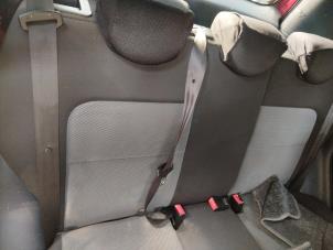 Gebruikte Hoofdsteun Mitsubishi Colt (Z2/Z3) 1.3 16V Prijs € 25,00 Margeregeling aangeboden door Boekholt autodemontage B.V