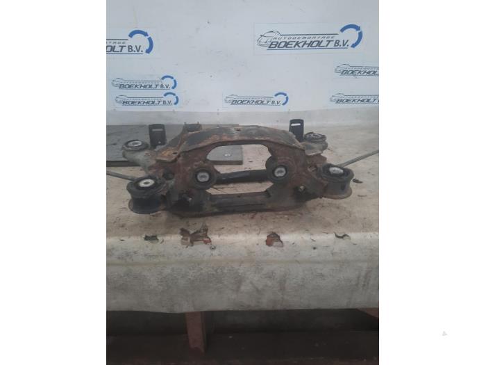 Gebruikte Subframe BMW 3 serie Touring (E46/3) 320i 24V Prijs € 123,00 Margeregeling aangeboden door Boekholt autodemontage B.V