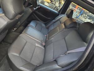 Gebruikte Hoofdsteun Volvo V70 (SW) 2.4 D5 20V Prijs € 30,00 Margeregeling aangeboden door Boekholt autodemontage B.V