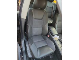 Gebruikte Hoofdsteun Volvo V70 (SW) 2.4 D5 20V Prijs € 30,00 Margeregeling aangeboden door Boekholt autodemontage B.V