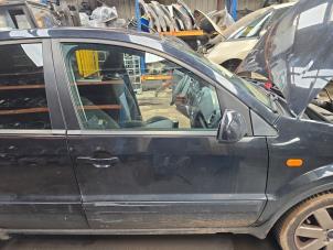 Gebruikte Deur 4Deurs rechts-voor Ford Fusion 1.4 16V Prijs € 123,00 Margeregeling aangeboden door Boekholt autodemontage B.V