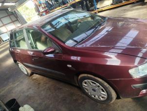 Gebruikte Rembol Fiat Stilo (192A/B) 1.8 16V 5-Drs. Prijs € 50,00 Margeregeling aangeboden door Boekholt autodemontage B.V
