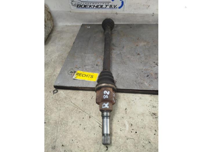 Gebruikte Steekas rechts-voor Suzuki Wagon-R+ (RB) 1.3 16V Prijs € 49,00 Margeregeling aangeboden door Boekholt autodemontage B.V