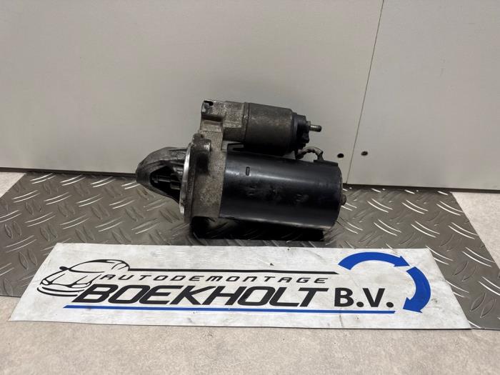 Gebruikte Startmotor Volvo V70 (GW/LW/LZ) 2.5 TDI Prijs € 32,00 Margeregeling aangeboden door Boekholt autodemontage B.V